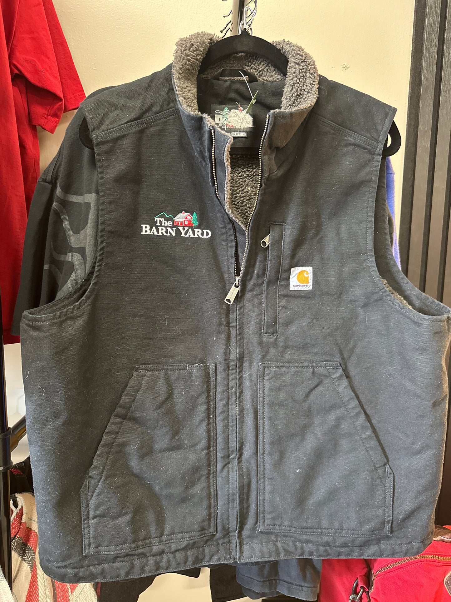 THE BARNYARD CARHARTT VEST, SIZE M