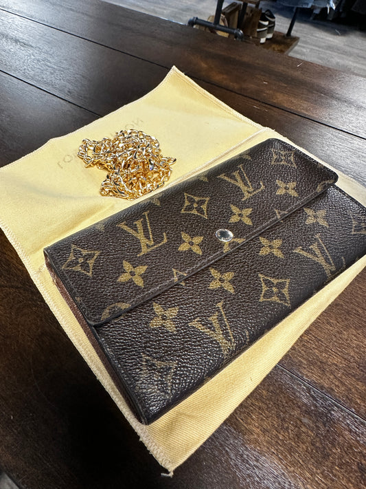 LOUIS VUITTON WOMENS WALLET