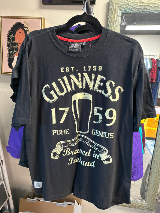 GUINNESS 1759 PURE GENIUS BREWED IN IRELAND, SIZE XL