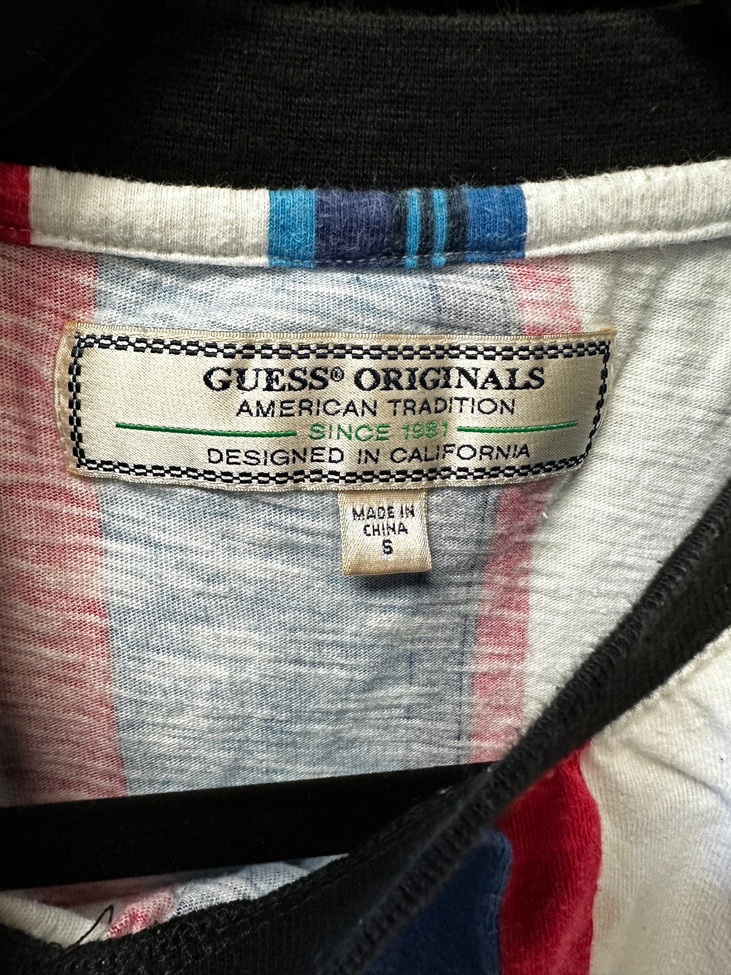 Guess Originals Los Angeles T-shirt, Y2K size small